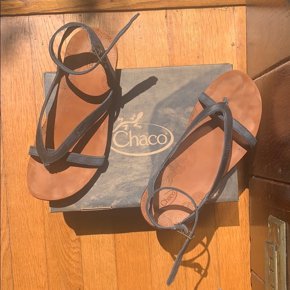 Chaco leather sandals excellent condition